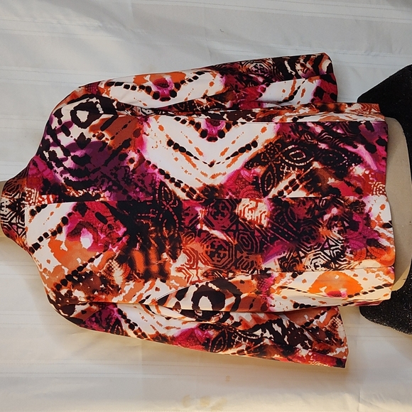 Molly & Maxx Jacket - Picture 2 of 4